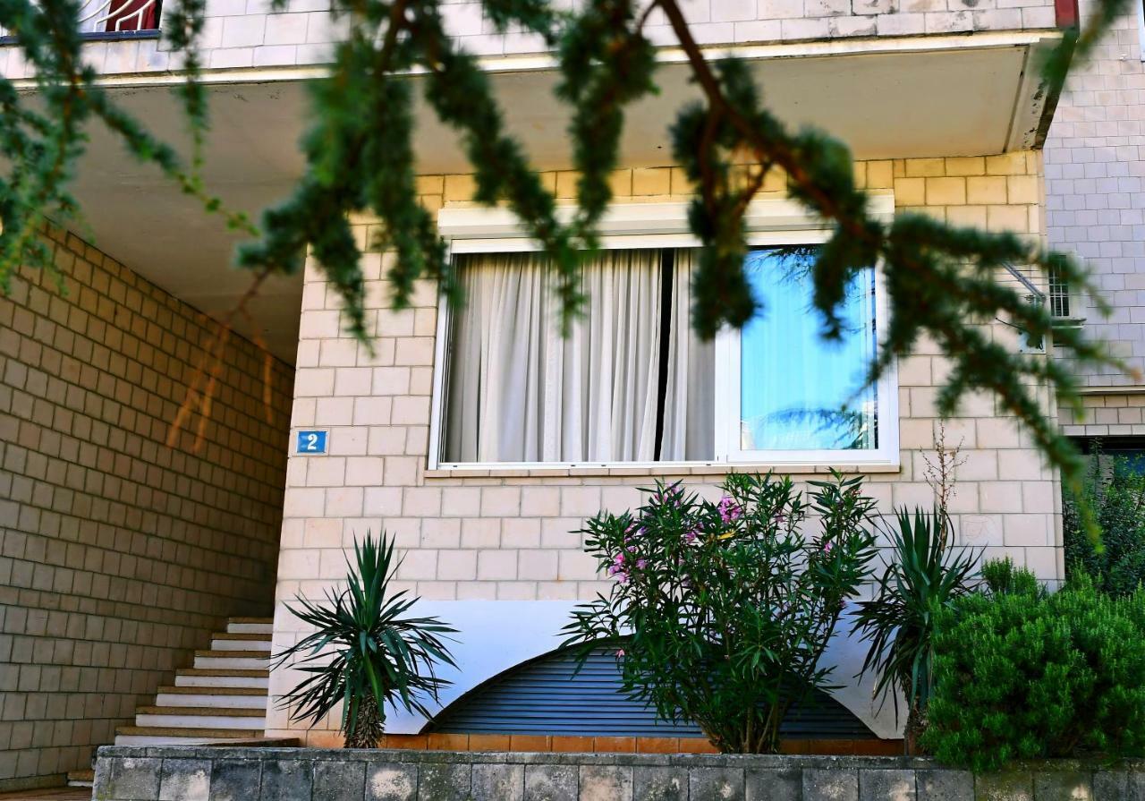 Apartment Luce Njivice Exterior photo